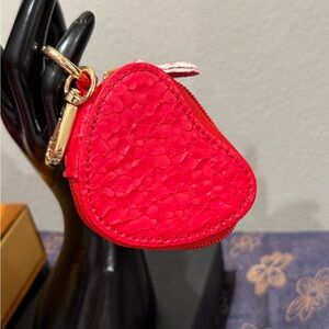 Red Heart-Shaped jewelry holder keyring NIB